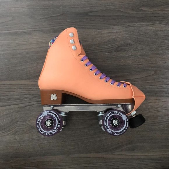 SOLD - Picture 3 of 8